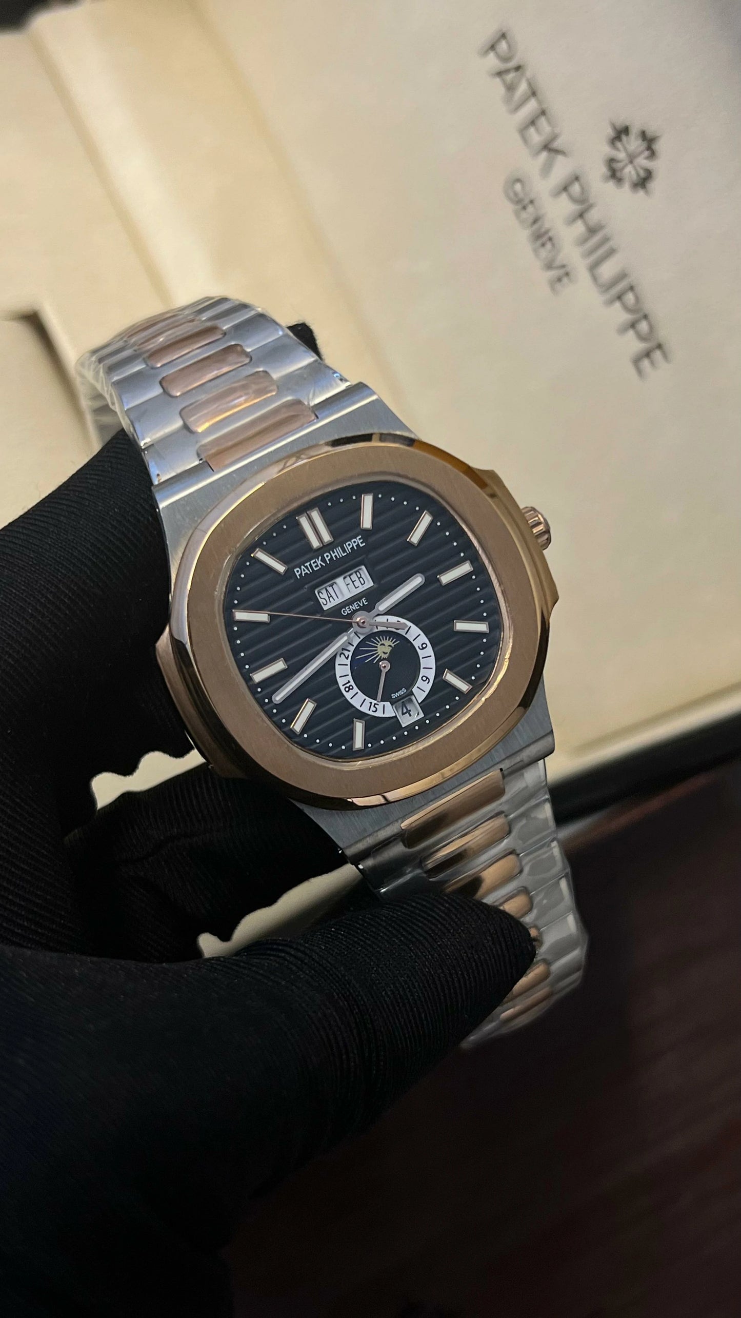 Iconic Calendar Series Automatic Watch