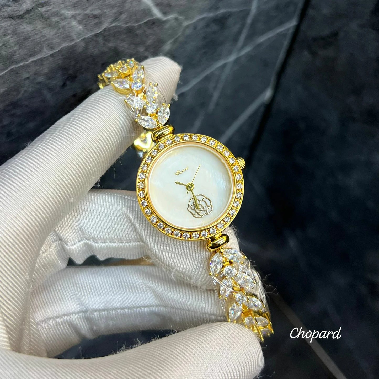 Women’s Elegant Wrist Watch