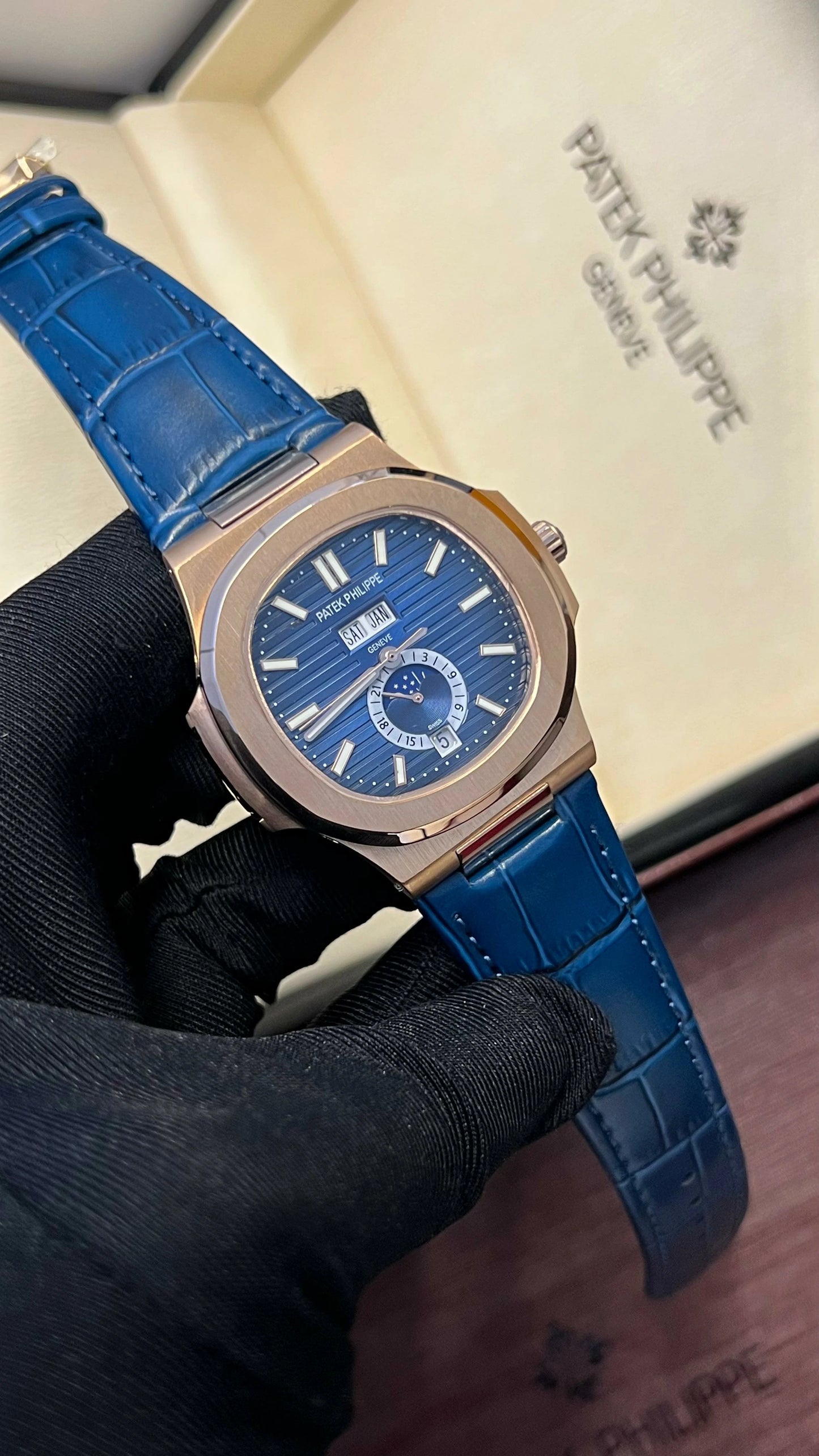 Daily Wear Self Winding Timepiece