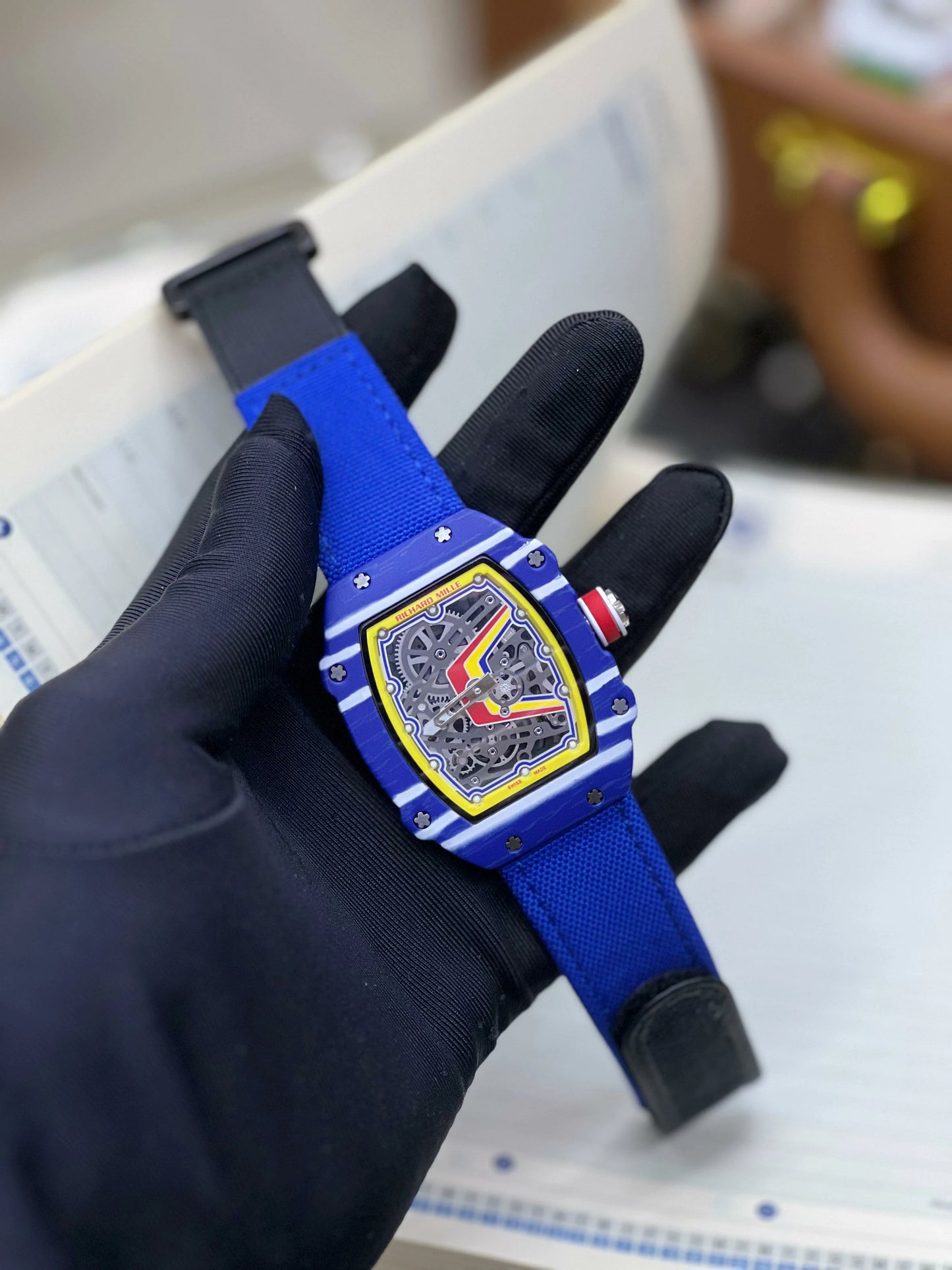 Modern Skeleton quartz  Watch for Men