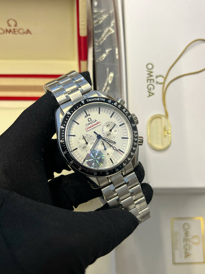 Men’s Battery Powered Wristwatch