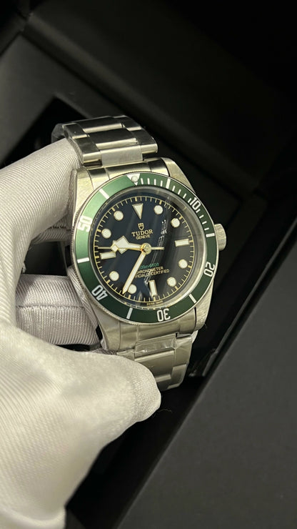 Men’s Automatic Wristwatch