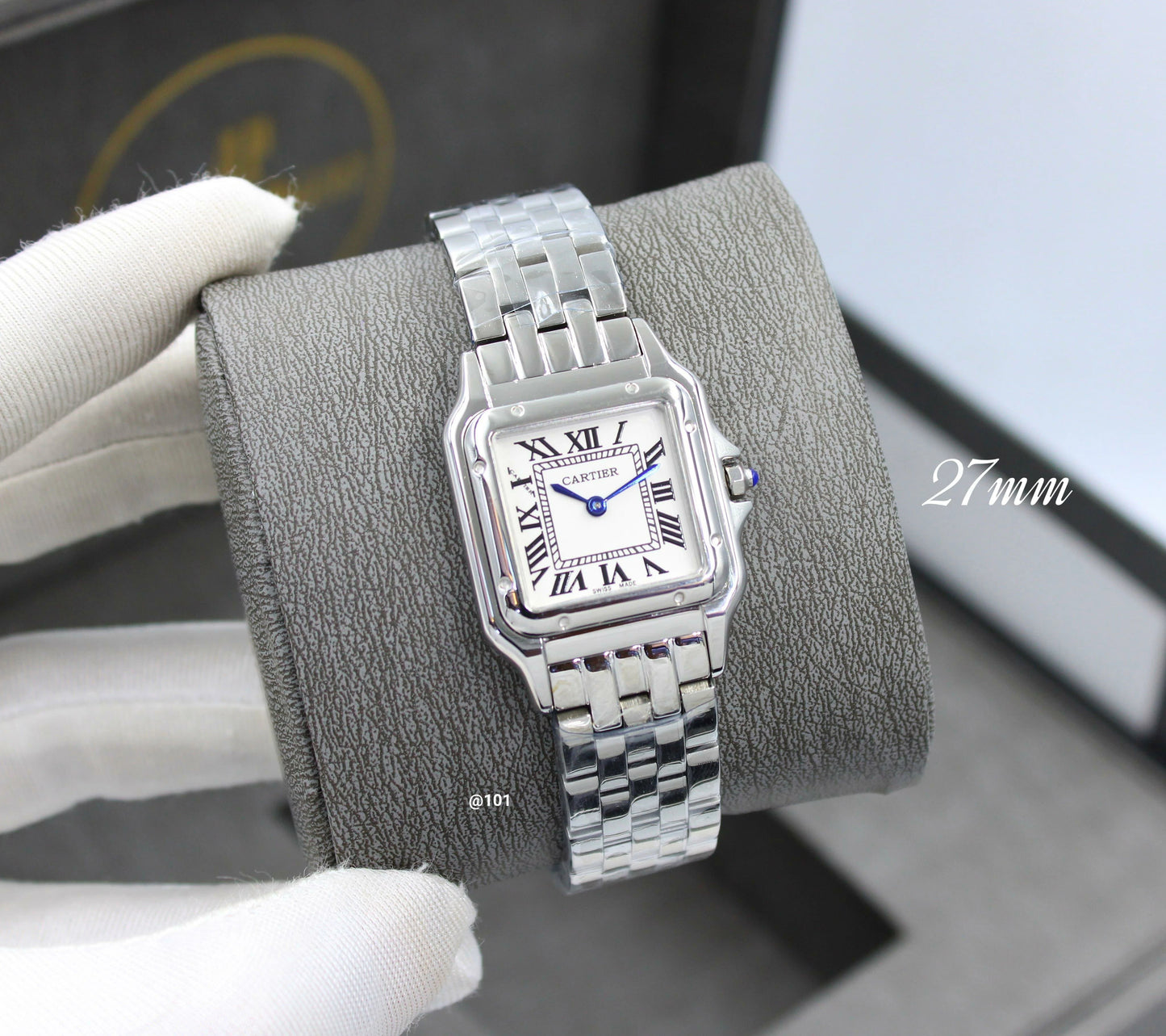 Classic Style Women’s quartz Wrist Watch