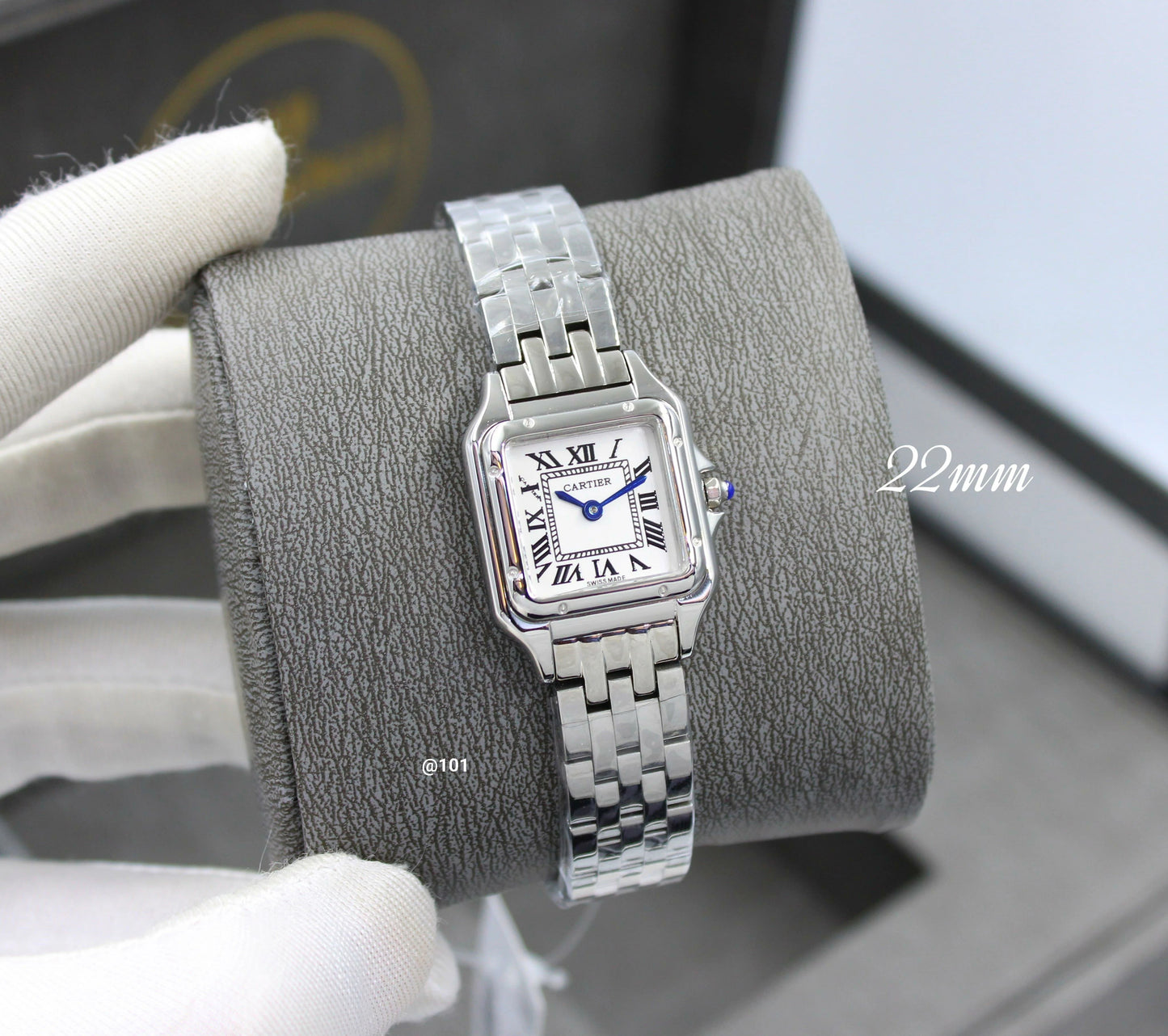 Classic Style Women’s quartz Wrist Watch