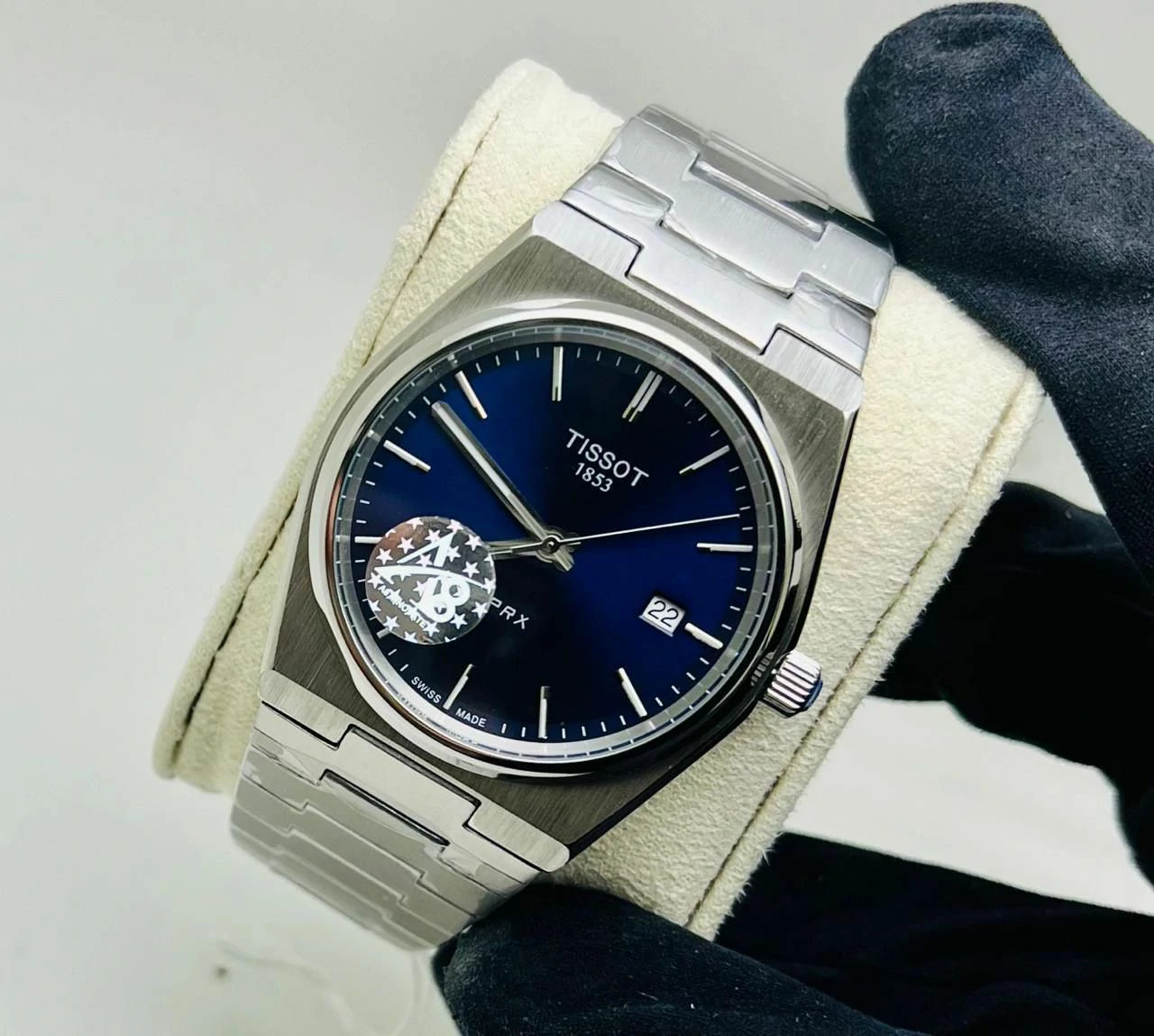 Classic Men’s quartz Wrist Watch