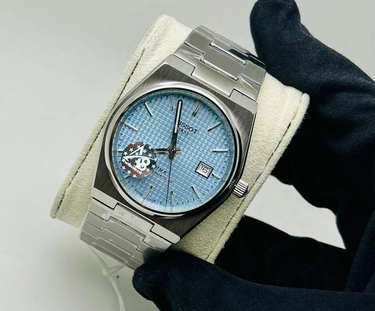 Classic Men’s quartz Wrist Watch