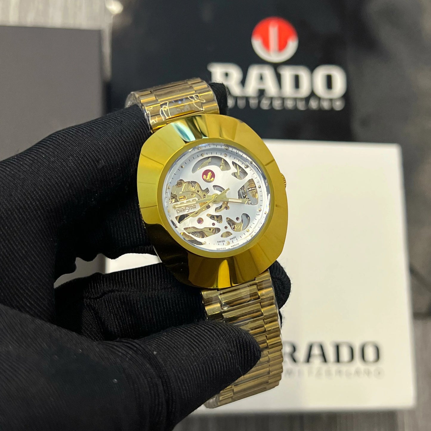 Modern Design Men’s  Automatic  Wrist Watch