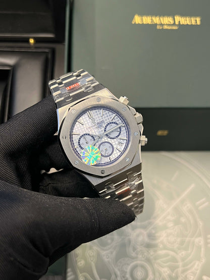 Modern Design Chronograph quartz Watch