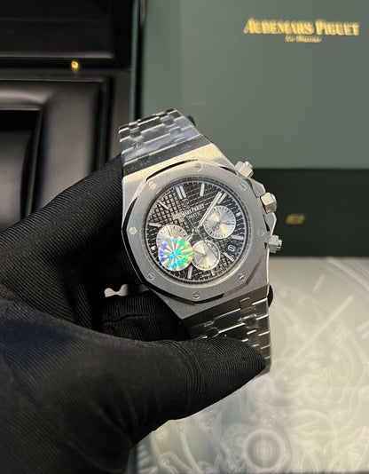 Modern Design Chronograph quartz Watch