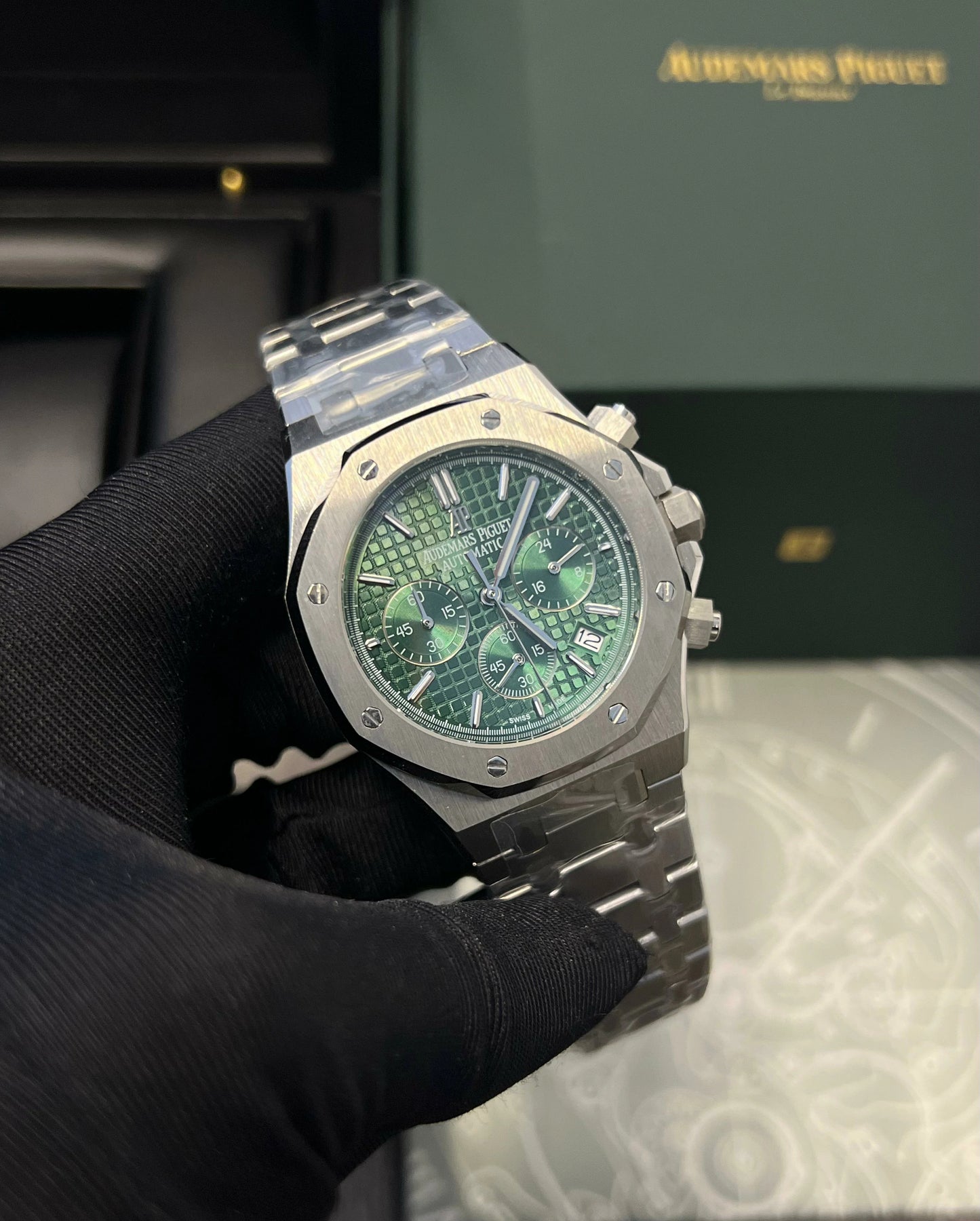 Modern Design Chronograph quartz Watch