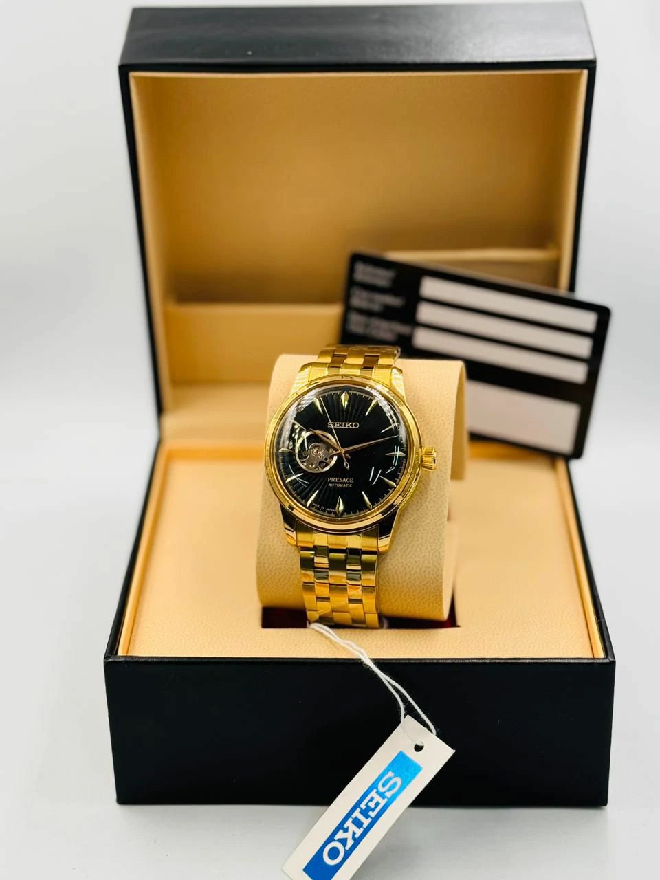 Clean & Modern Men’s  Automatic Watch